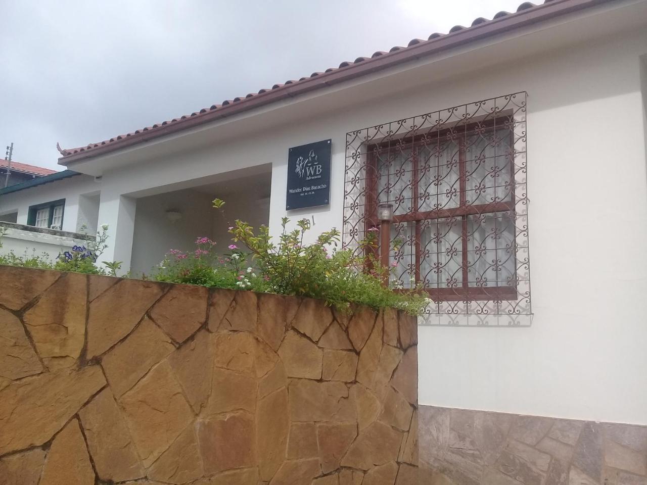לינה וארוחת בוקר Casa Espetacular No Centro De דיאמנטינה מראה חיצוני תמונה